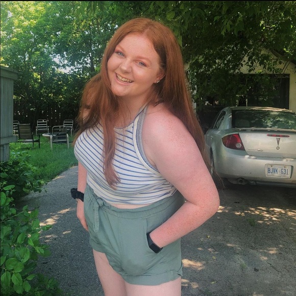 halter top! - Picture 2 of 2